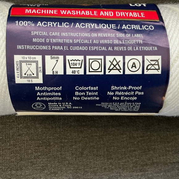 White Yarn - Red Heart 6 Full/Almost Full Skeins, 1 Almost Full Skein Natura Say - Picture 3 of 6